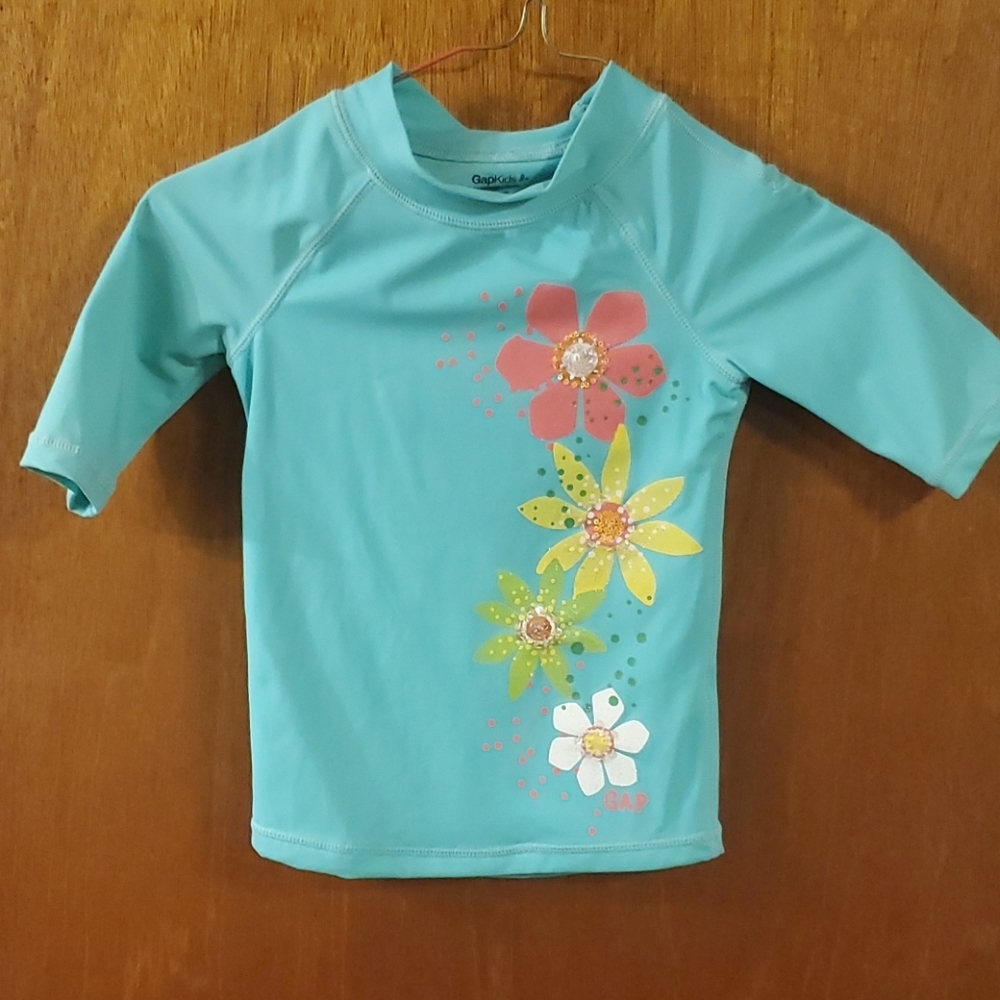 Gap kids swim shirt